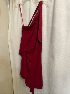 BCBGMaxAzria One-Shoulder Burgundy Draped Evening Dress